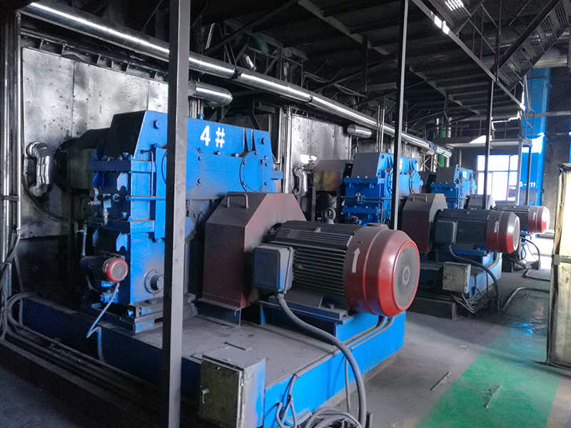 雙層預(yù)熱混捏機系統(tǒng)3.jpg 雙層預(yù)熱混捏機系統(tǒng)3.jpg