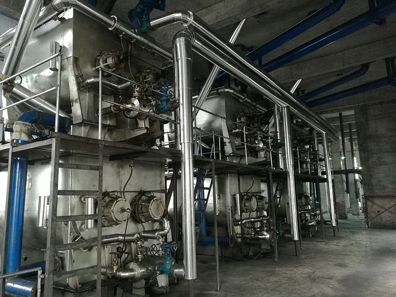 雙層預(yù)熱混捏機系統(tǒng)4.jpg 雙層預(yù)熱混捏機系統(tǒng)4.jpg