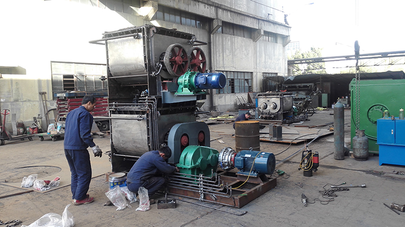 底出料捏合機(jī)4.jpg 底出料捏合機(jī)4.jpg